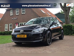 Volkswagen Golf - 1.4 TSI ACT Highline DSG. | Navigatie | 19 Inch | Sportstoelen | Stoelverwarming | PDC | C
