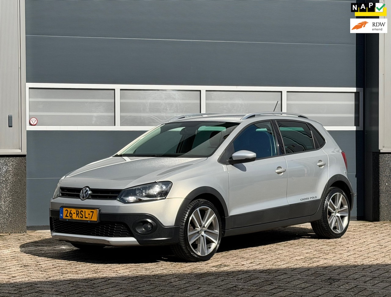 Volkswagen Polo - 1.4-16V Cross bj.2011 Navi|Trekh|Cc|Nap. - AutoWereld.nl