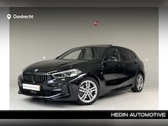 BMW 1-serie - 118i M-Sport | Panorama Dak | Stoelverwarming | Voorbereiding Driving Assistance