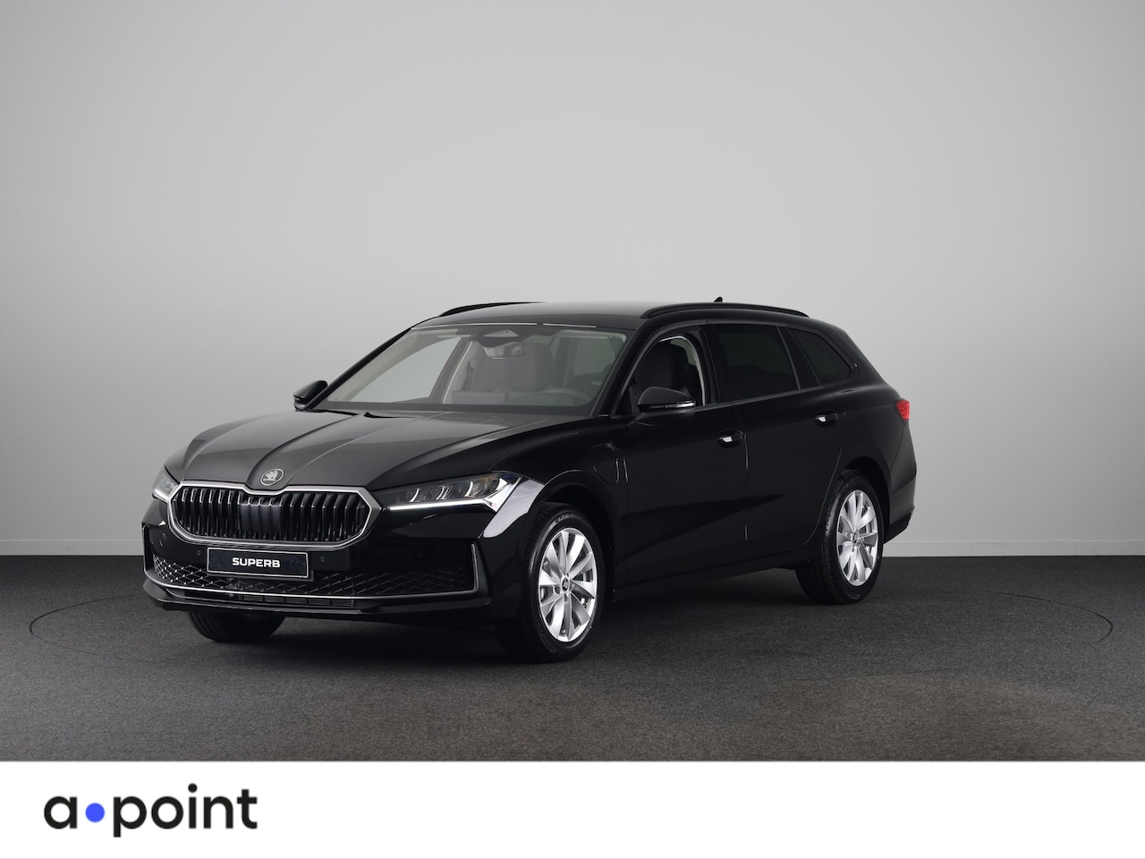 Skoda Superb Combi - Business Edition PHEV 1.5 TSI 204 pk 6 versn. DSG | Wegklapbare trekhaak | Winter pakket - AutoWereld.nl