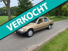 Mercedes-Benz 200-500 (W124) - 300E Automaat Belastingvrij
