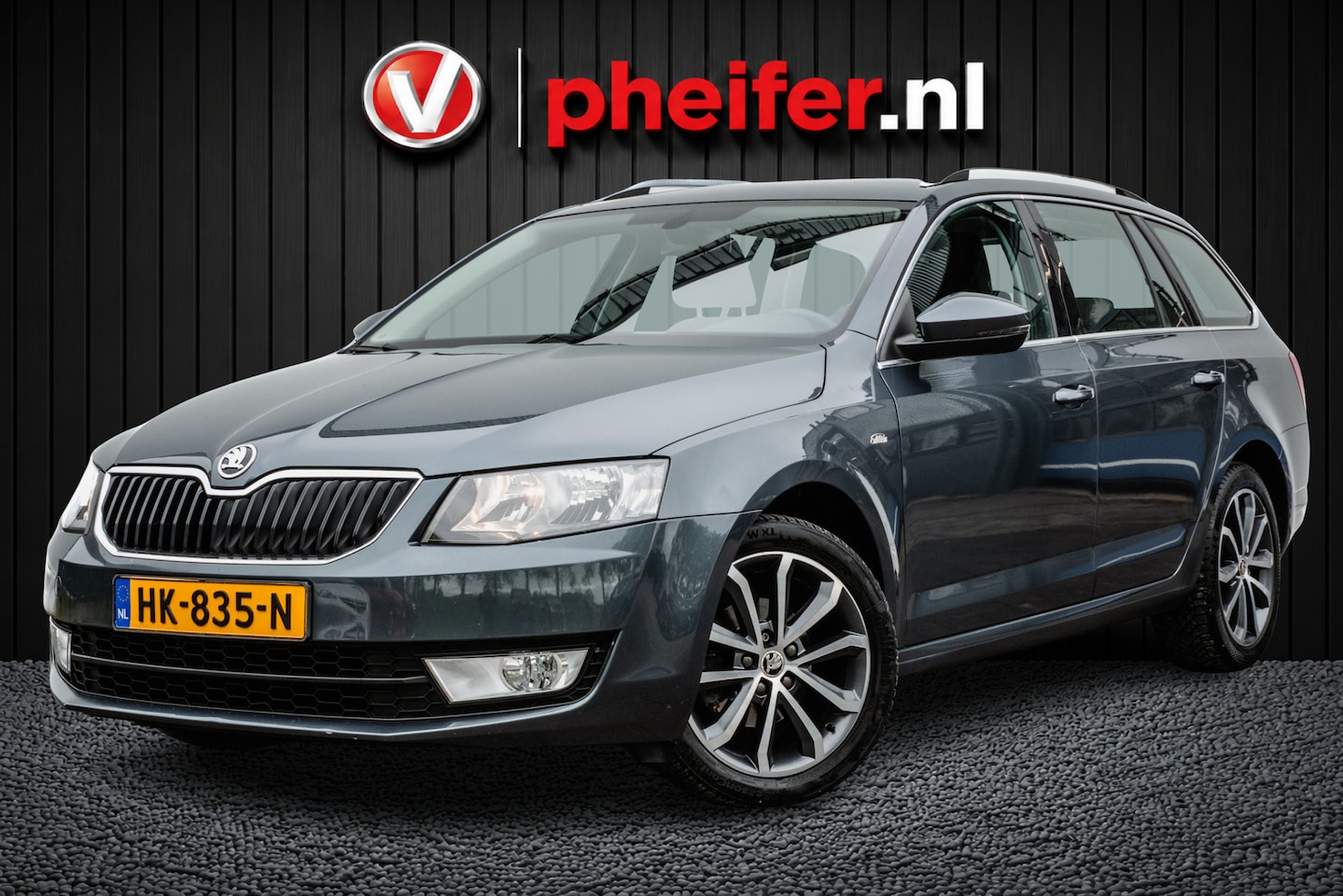 Skoda Octavia Combi - 1.6 TDI Greentech Edition Businessline Trekhaak/ Stoelverwarming/ Climate control/ Full ma - AutoWereld.nl