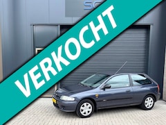 Mazda 323 - 1.3i P LX 3DRS APK 04-2027 | 132DKM | UNIEK