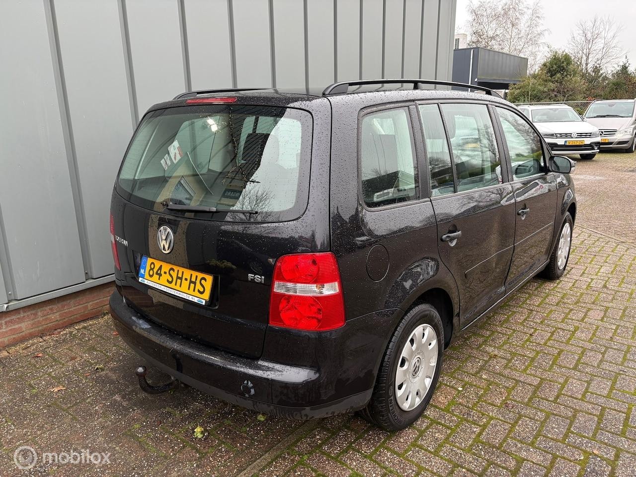 Volkswagen Touran - 1.6-16V FSI Business NAP//AIRCO//CRUISE//TREKHAAK//ELEC.RAMEN
