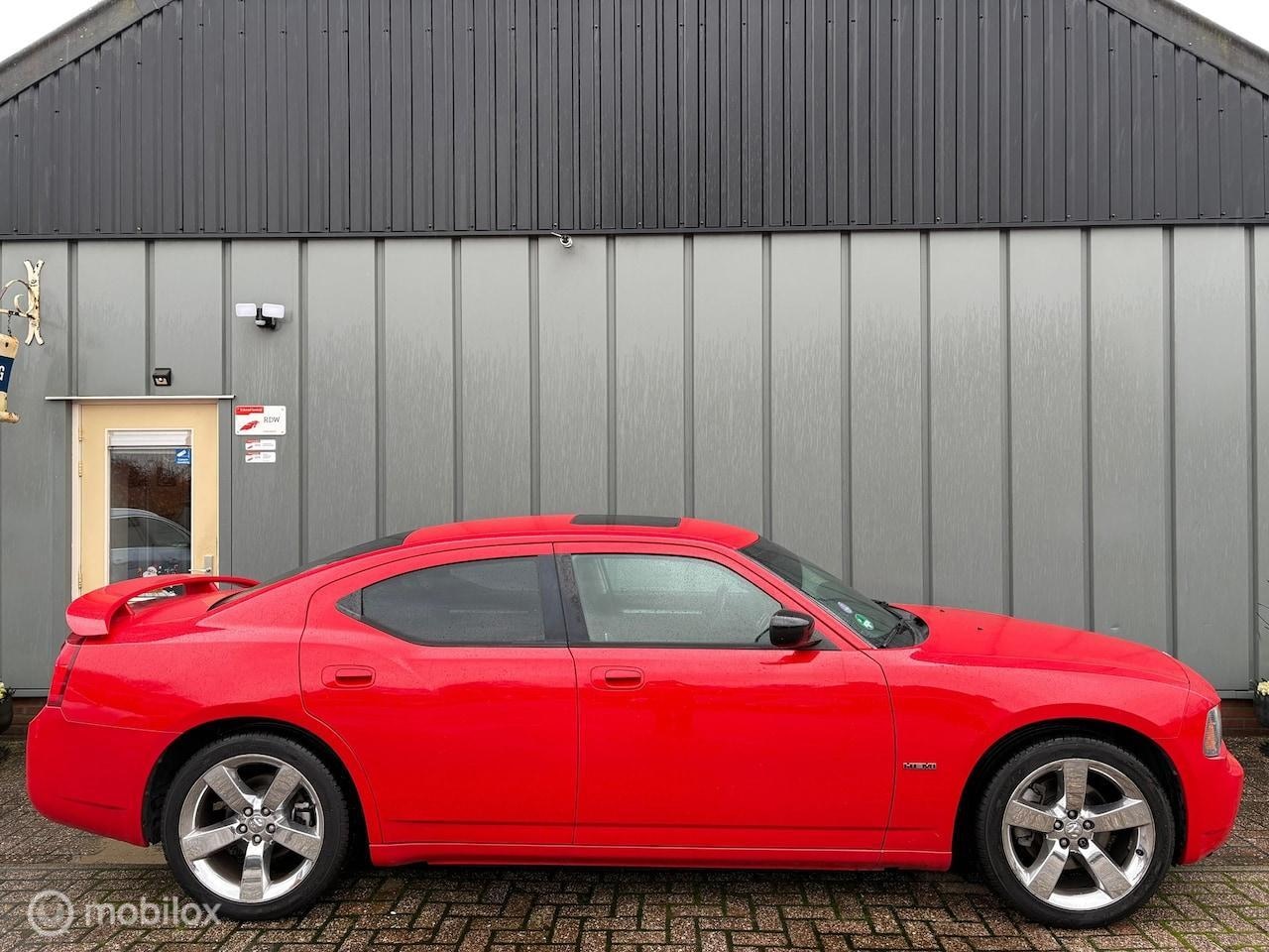 Dodge Charger - R/T 5.7 HEMI AUTOMAAT//5.7//STOELVERW//NAVI//