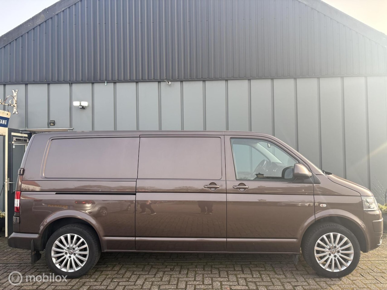 Volkswagen Transporter - 2.0 TDI BM L2H1 2.0 TDI BM L2H1