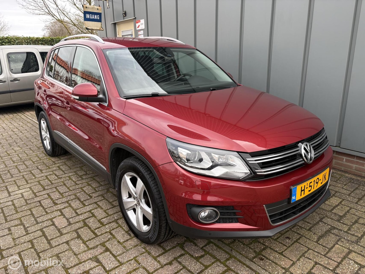 Volkswagen Tiguan - 1.4 TSI R-Line Edition 1.4 TSI R-Line Edition - AutoWereld.nl