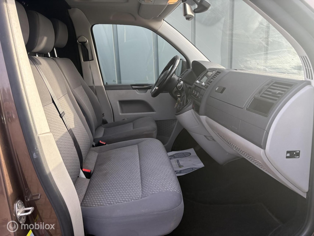 Volkswagen Transporter - 2.0 TDI BM L2H1 2.0 TDI BM L2H1