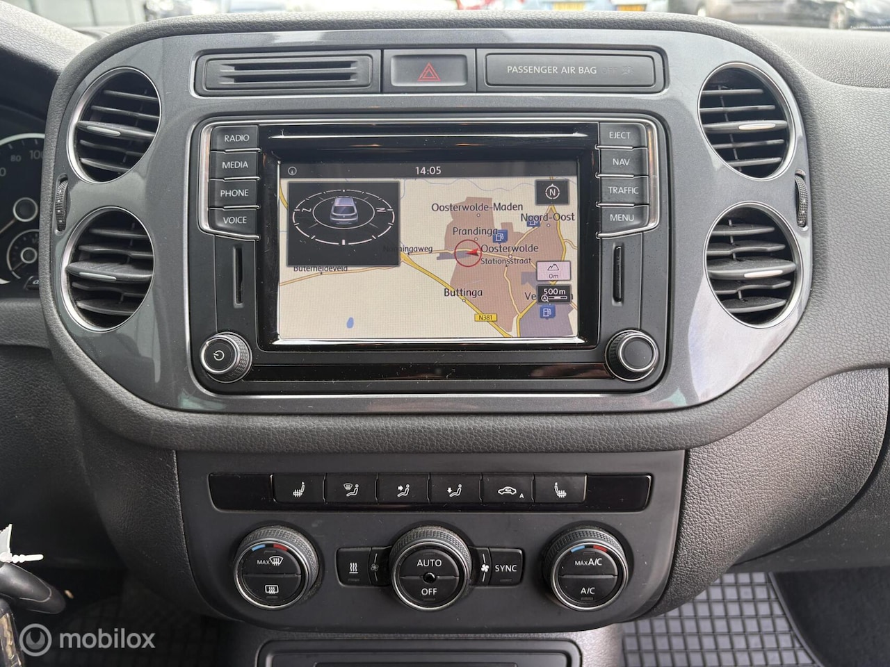 Volkswagen Tiguan - 1.4 TSI R-Line Edition 1.4 TSI R-Line Edition