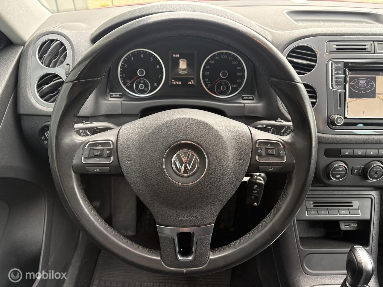 Volkswagen Tiguan - 1.4 TSI R-Line Edition 1.4 TSI R-Line Edition