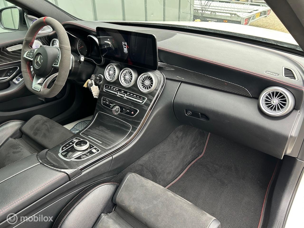 Mercedes-Benz C-klasse Estate - 450 AMG 4MATIC AIRCO//CRUISE//NAVI//C43AMG//PANO//PDC
