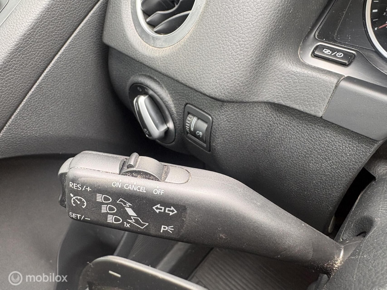 Volkswagen Tiguan - 1.4 TSI R-Line Edition 1.4 TSI R-Line Edition