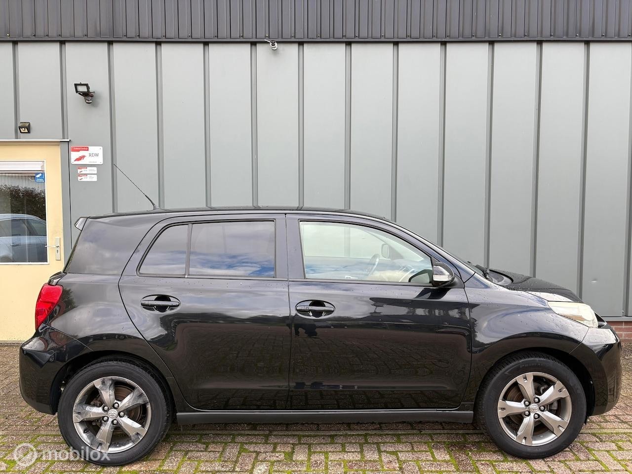 Toyota Urban Cruiser - 1.3 VVT-i Aspiration NAP//AIRCO//ELEC.RAMEN//5DRS