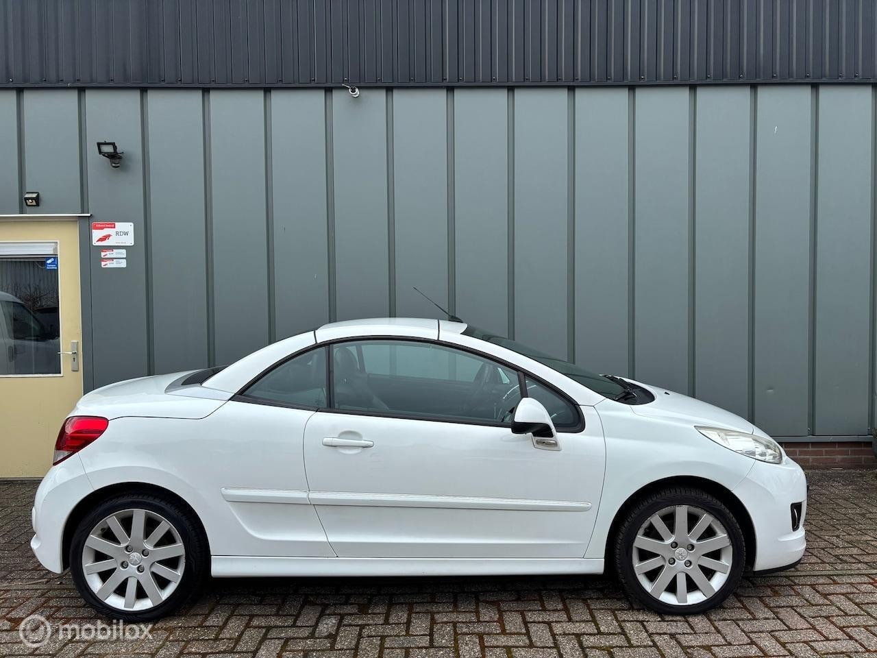 Peugeot 207 CC - 1.6 VTi Griffe NAP//AIRCO//CRUISE//CABRIO//CV+AB