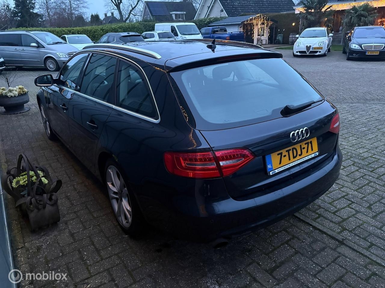 Audi A4 Avant - 1.8 TFSI Business Edition NAP//AIRCO//CRUISE