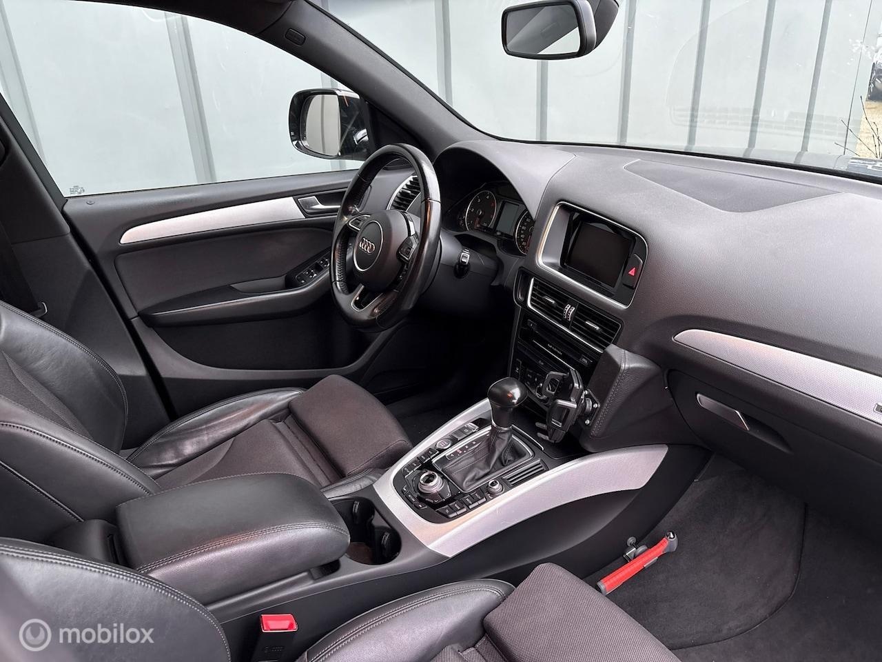 Audi Q5 - 2.0 TDI quattro Adrenalin Sport AUTOMAAT//CLIMA//NAVI//CRUISE//PDC//TREKHAAK//QUATTRO