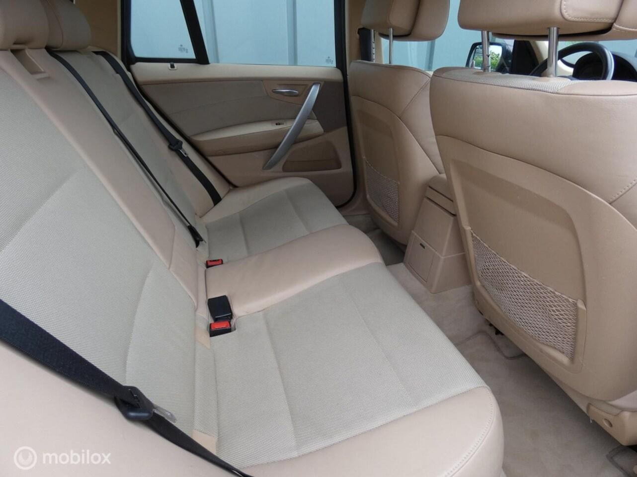 BMW X3 - 2.0i Executive AIRCO//NAVI//CRUISE//TREKHAAK//CV+AB