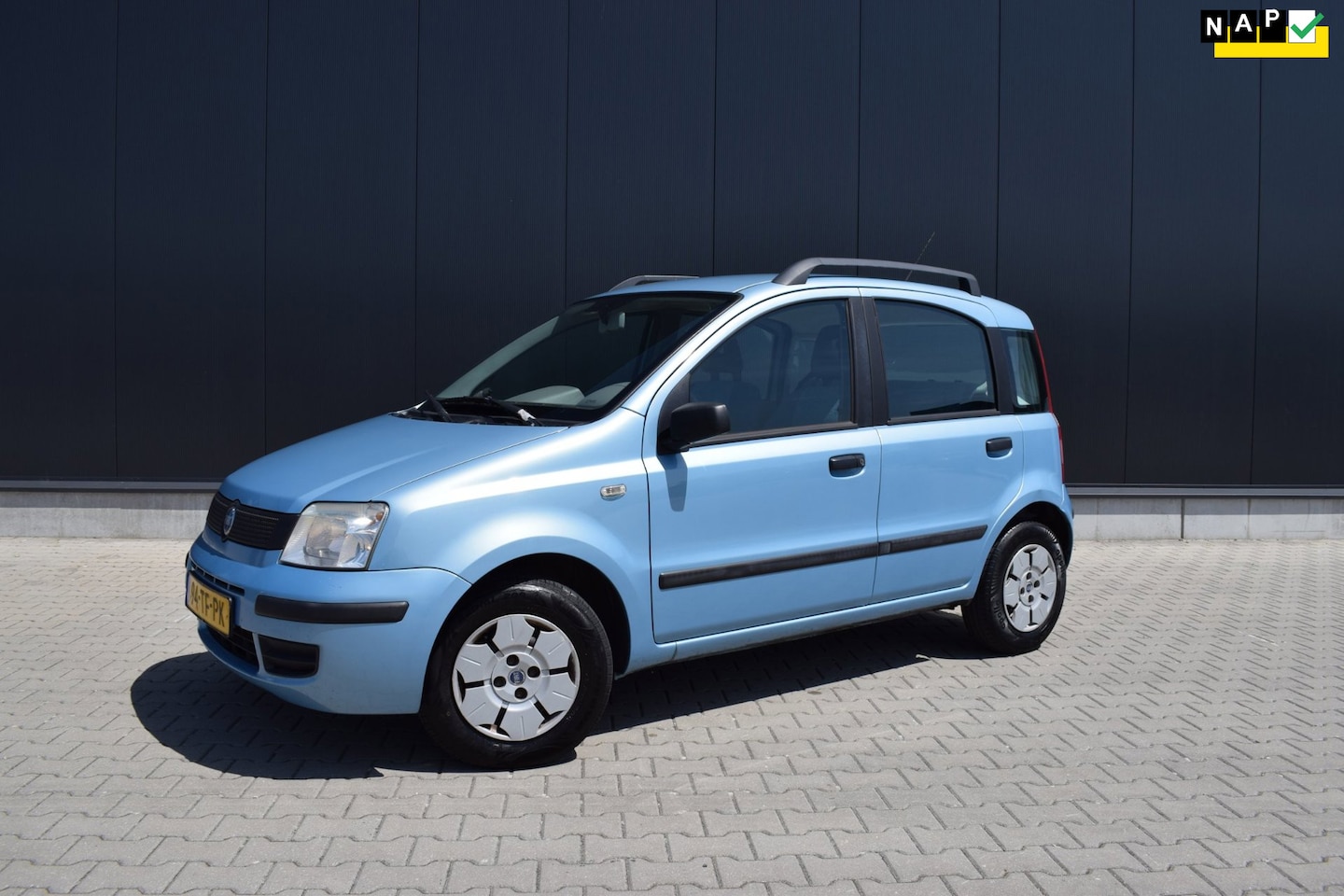 Fiat Panda - 1.1 5drs Airco Lage kilometerstand - AutoWereld.nl