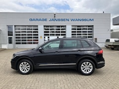 Volkswagen Tiguan - TIGUAN 1.5 TSI LIFE 150PK BUSINESS NAV / ADAP