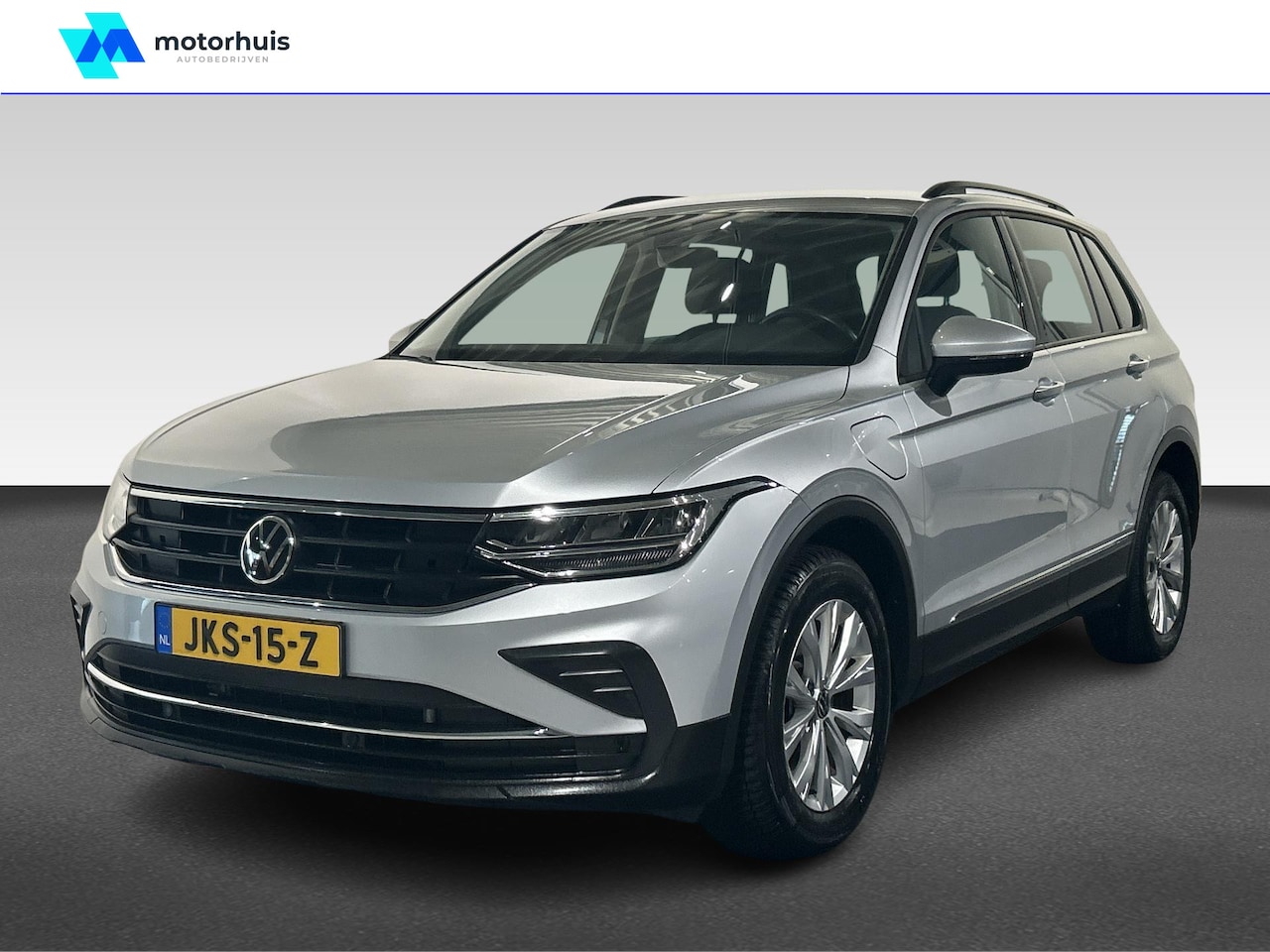 Volkswagen Tiguan - 1.4 TSI eHybrid PHEV 245PK AUTOMAAT LIFE+ | SOH: 95% | NAVI | CAMERA | ECC {uitgelichte-op - AutoWereld.nl