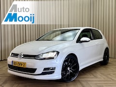 Volkswagen Golf - 1.4 TSI ACT Highline R-Line / Org.NL / Xenon / Adapt Cruise / Stoelmassage / 1/2 Leder / S