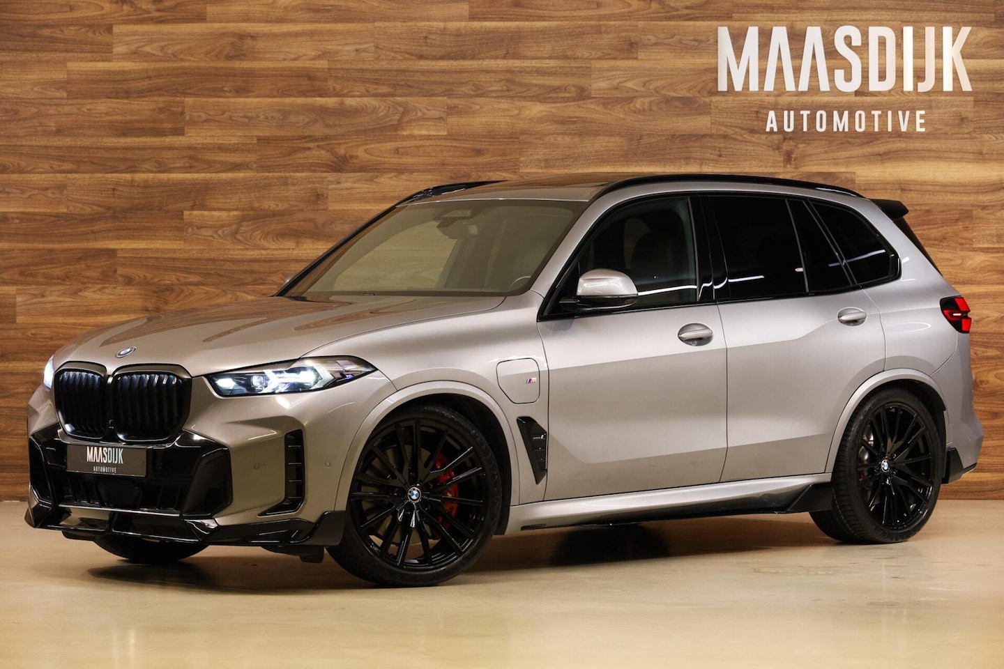 BMW X5 - xDrive50e M-Sport Pro|Pano|Ventilatie|360|H&K|HUD|Aero| - AutoWereld.nl