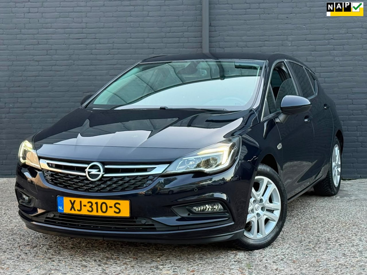 Opel Astra - 1.0 Online Edition PDC | NAVI | AIRCO | NWE APK - AutoWereld.nl