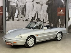 Alfa Romeo Spider - 2.0