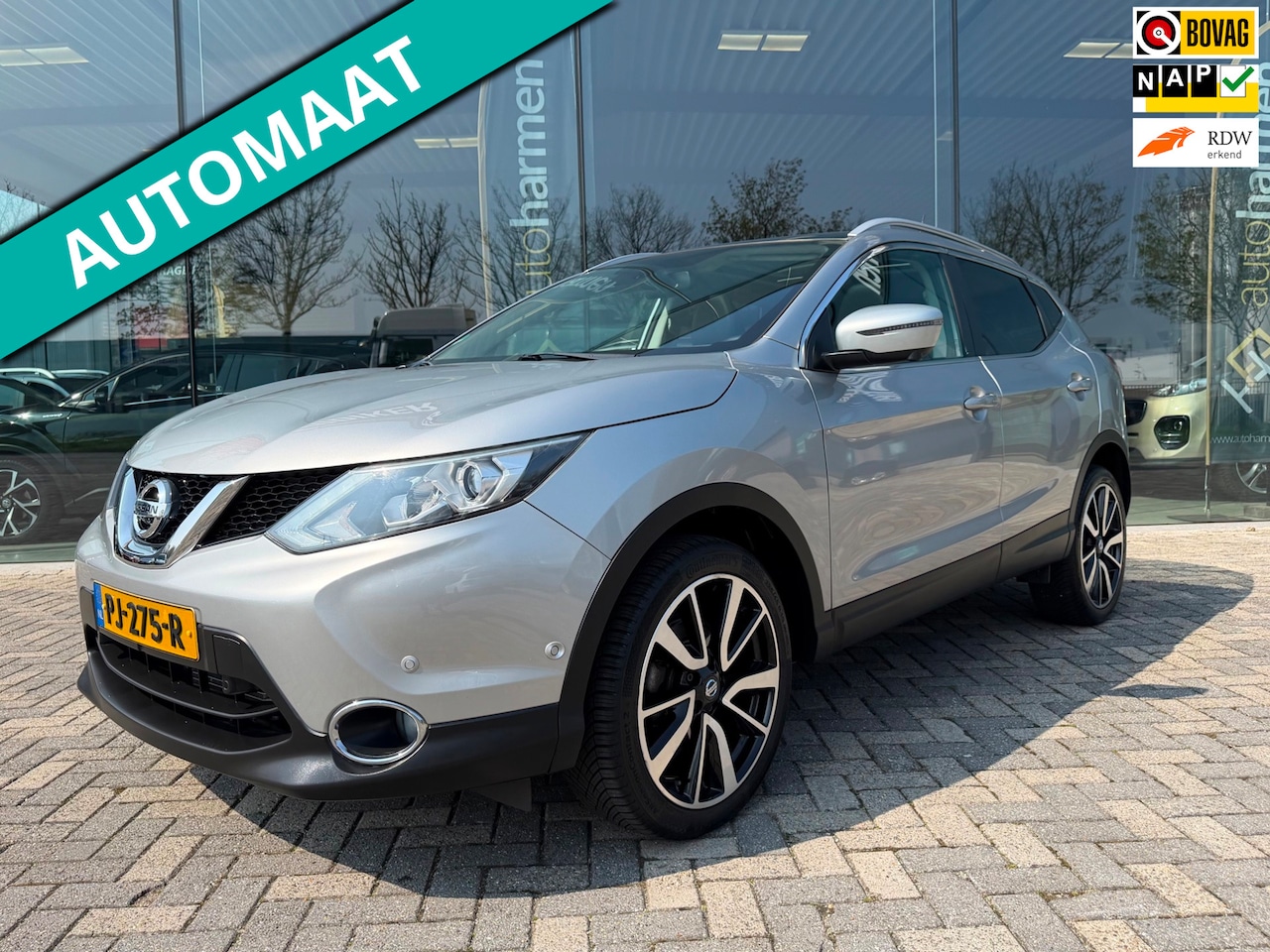 Nissan Qashqai - 1.2 automaat Tekna, NAP, Panoramadak, Leder, Navi, camera 360 graden - AutoWereld.nl