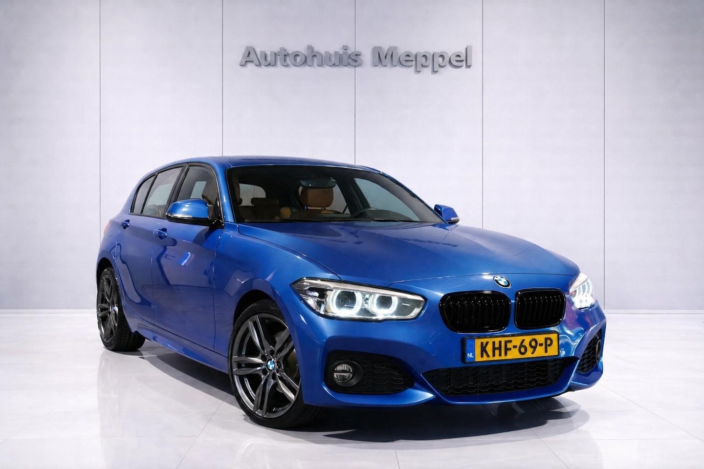 BMW 1-serie - 125i M-Sport*PDC*LED*HiFi*Automaat - AutoWereld.nl