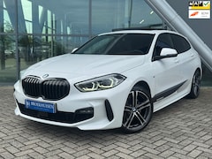 BMW 1-serie - 118i High Executive Edition M-Sport Facelift Schuifdak / Stoelverwarming