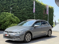 Volkswagen Golf Variant - 2.0 TDI R-Line Business