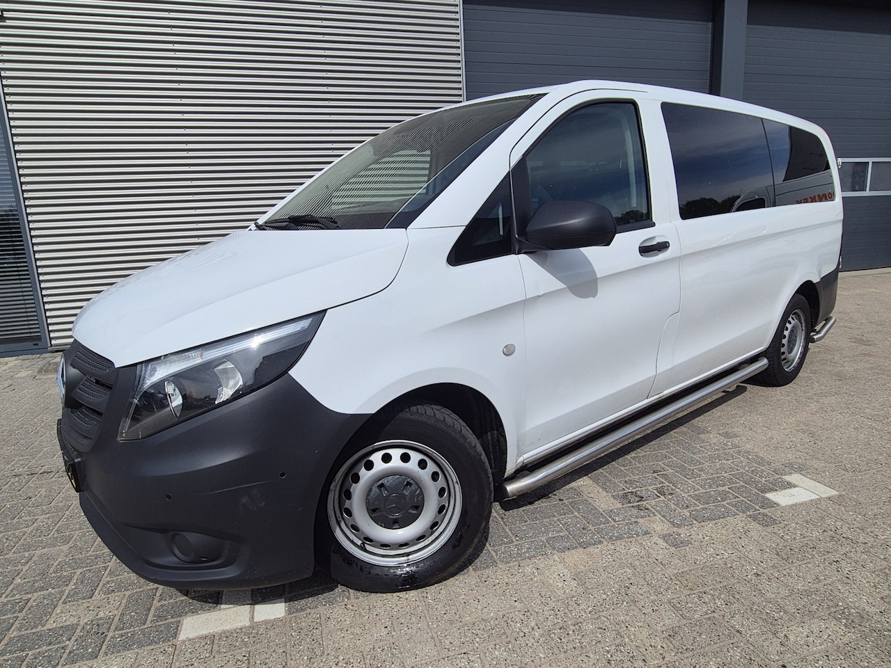 Mercedes-Benz Vito Tourer - 116 BlueTEC Pro Lang 8-pers MARGE BTW VRIJ - AutoWereld.nl