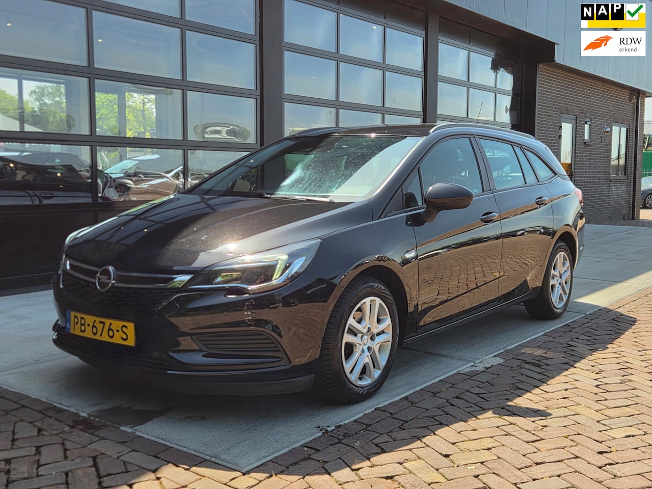 Opel Astra Sports Tourer - 1.0 Online Edition | Autom | Trekhaak | Airco | Cruise | - AutoWereld.nl