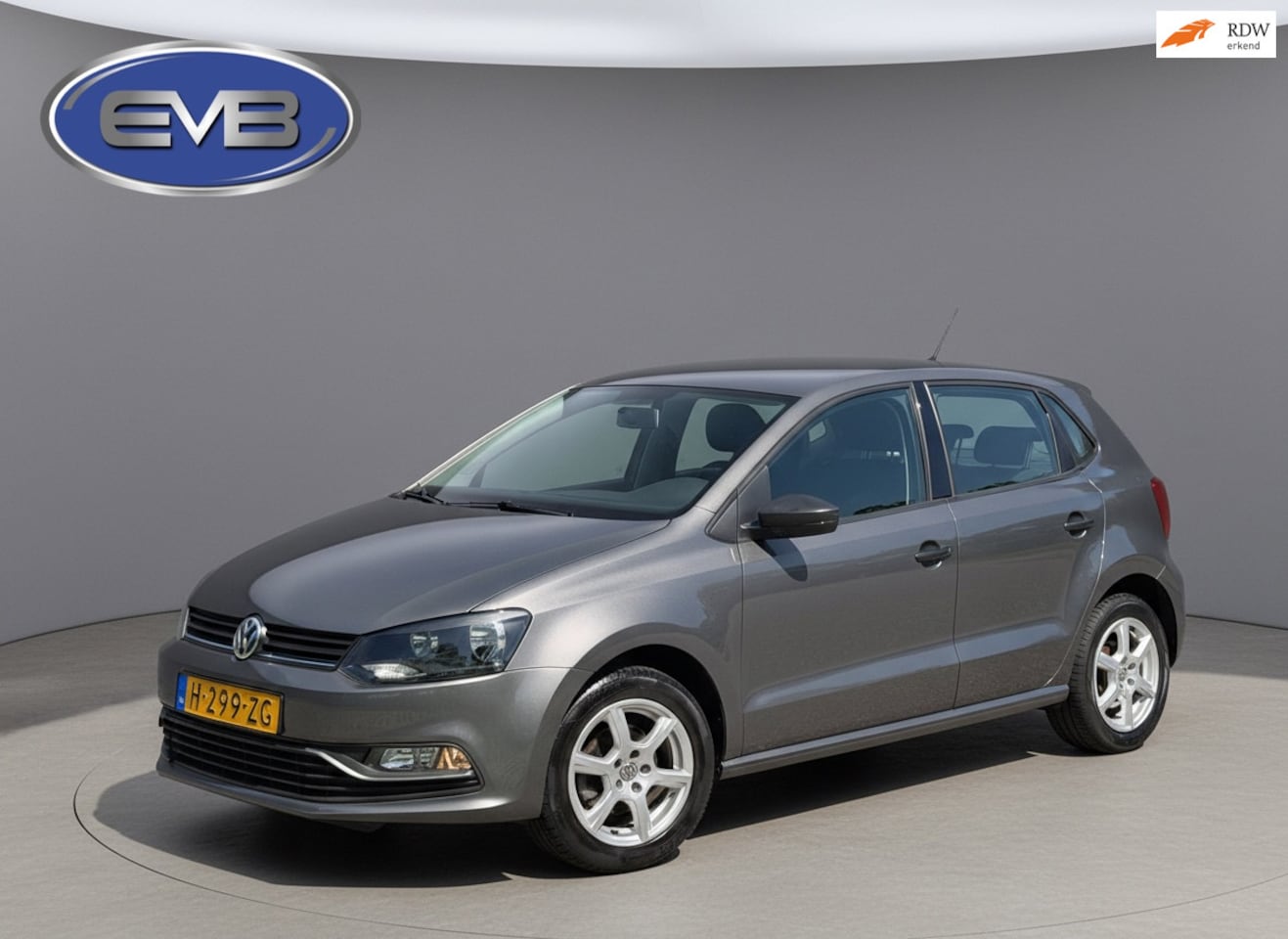 Volkswagen Polo - 1.0 Comfortline 1.0 Comfortline, climaat controle, lichtmetalen velgen - AutoWereld.nl