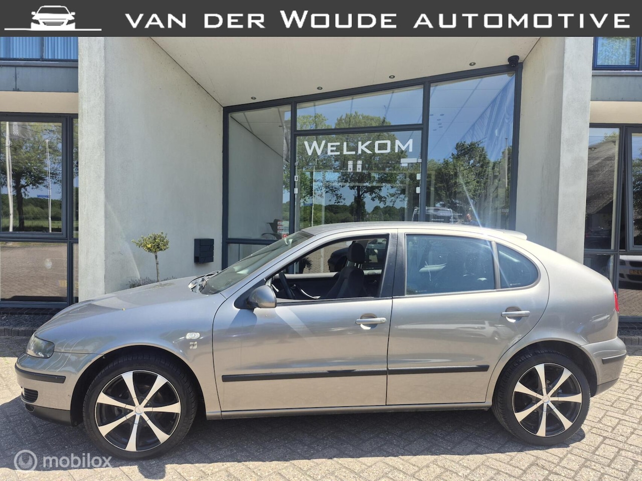 SEAT Leon - 1.6-16V Executive '04|Clima|Cruise|LM wielen! - AutoWereld.nl