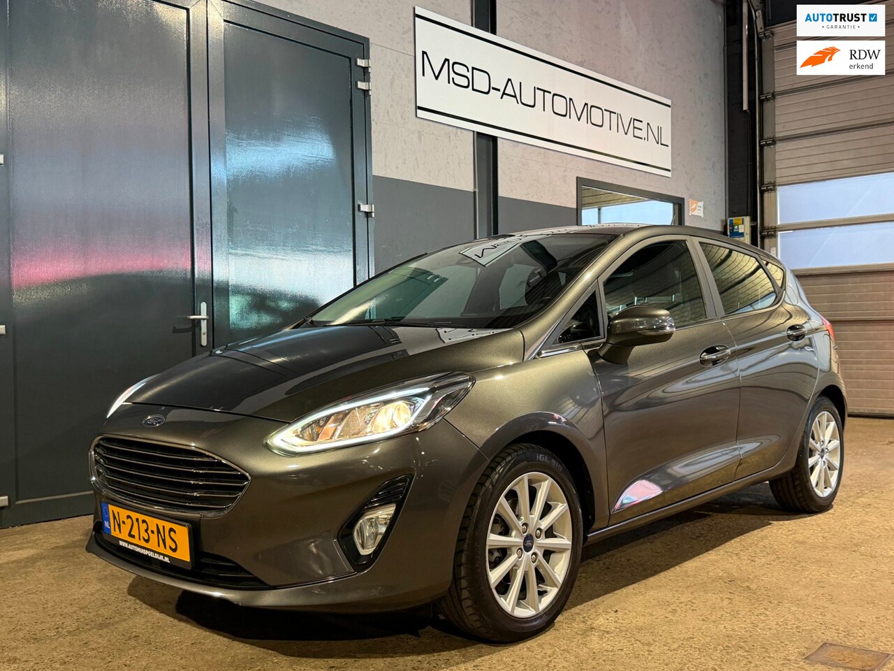 Ford Fiesta - 1.0 EcoBoost Titanium Stoelverwarming Apple Carplay - AutoWereld.nl