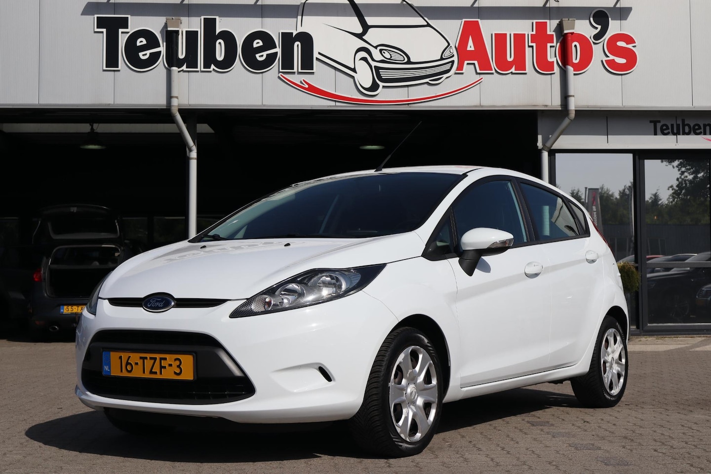 Ford Fiesta - 1.25 Champion | Airco | 66.000KM | Dealer onderhouden | Cool & Sound - AutoWereld.nl