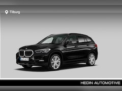 BMW X1 - sDrive18i Business Edition Plus | Achteruitrijcamera | Glazen Panoramadak | Hifi System |