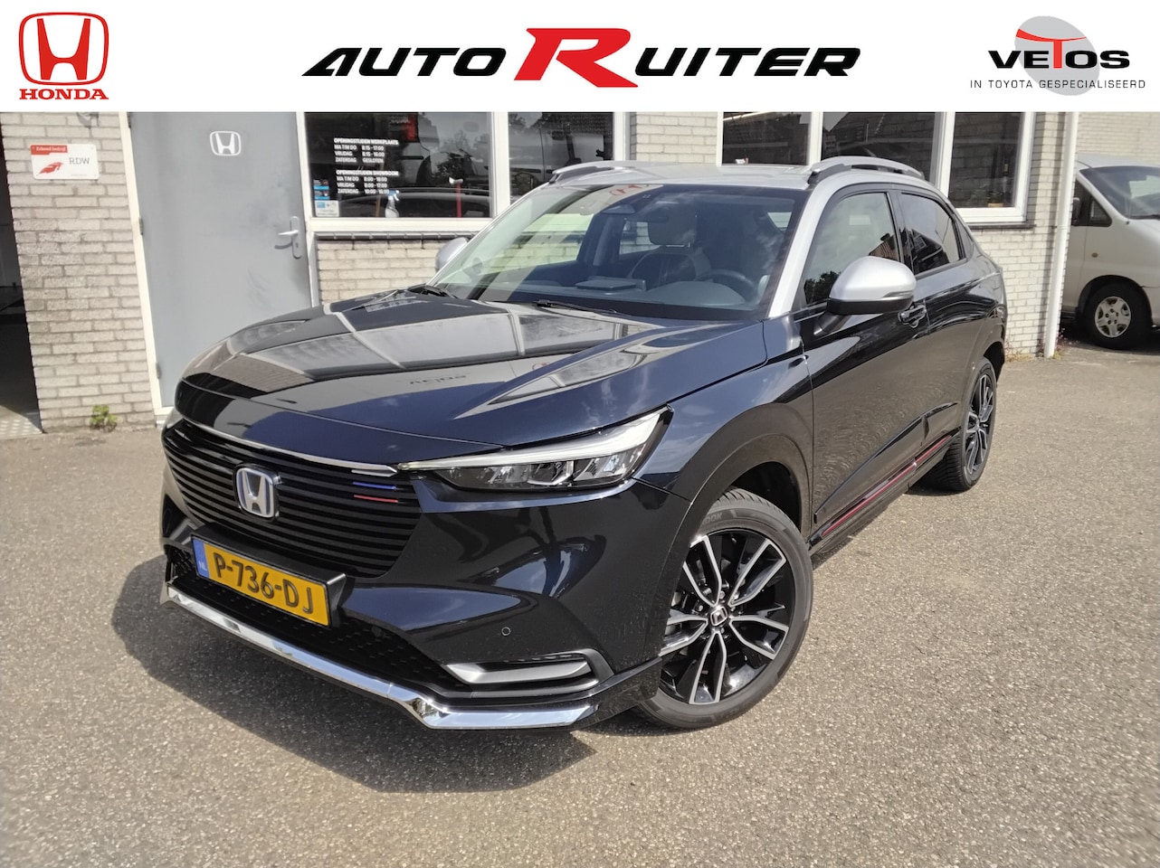Honda HR-V - 1.5 e:HEV Advance Style *sport pack*trekhaak* all seasonbanden*trekhaak*privacy glass - AutoWereld.nl