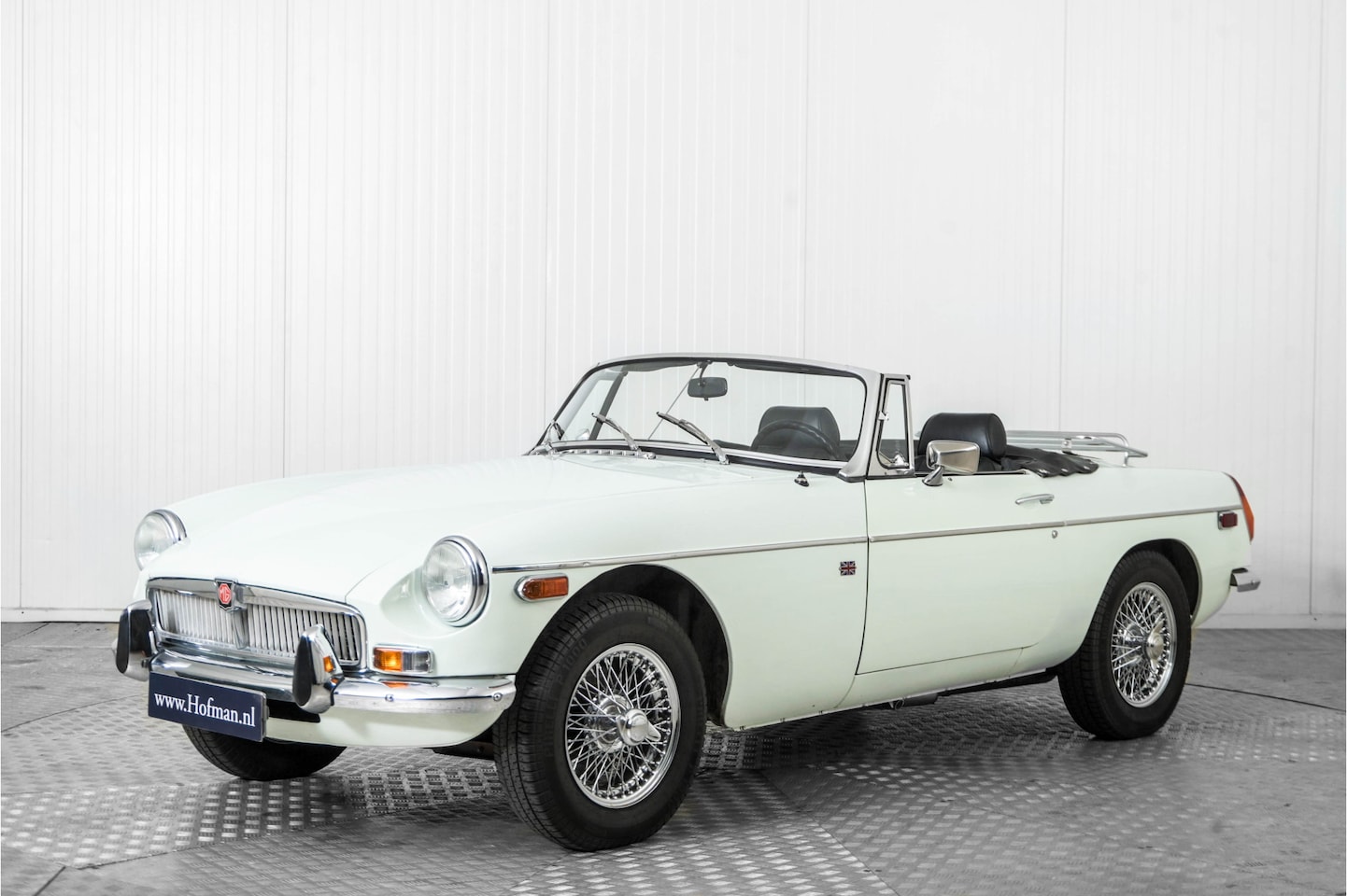 MG B type - 1.8 Roadster overdrive - AutoWereld.nl