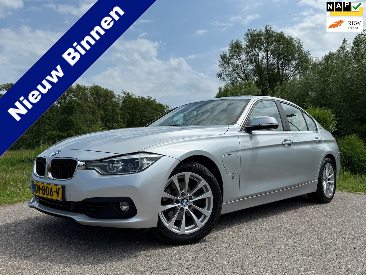 BMW 3-serie - 330e Centennial High Executive Automaat / 1e Eigenaar / Schuifdak / HUD / Sport-Leder / Ca - AutoWereld.nl