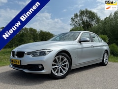 BMW 3-serie - 330e Centennial High Executive Automaat / 1e Eigenaar / Schuifdak / HUD / Sport-Leder / Ca