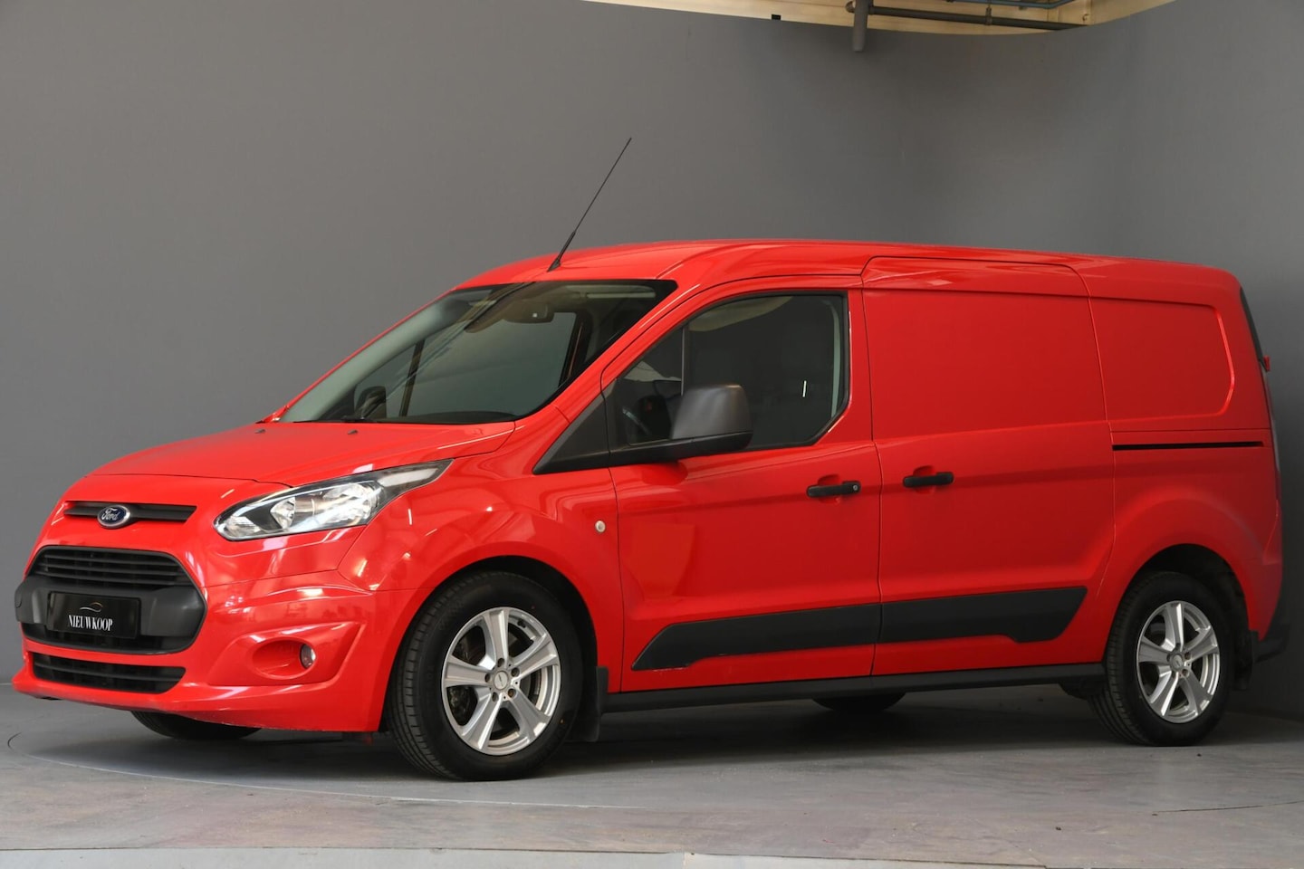 Ford Transit Connect - 1.6 Ecoboost L1 Trend AIRCO | BLUETOOTH | CRUISE - AutoWereld.nl