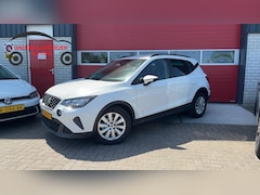 SEAT Arona - 1.0 TSI Style Business Intense NWE MODEL / FULL LED / CARPLAY / STOELVERW / CLIMA / PDC /