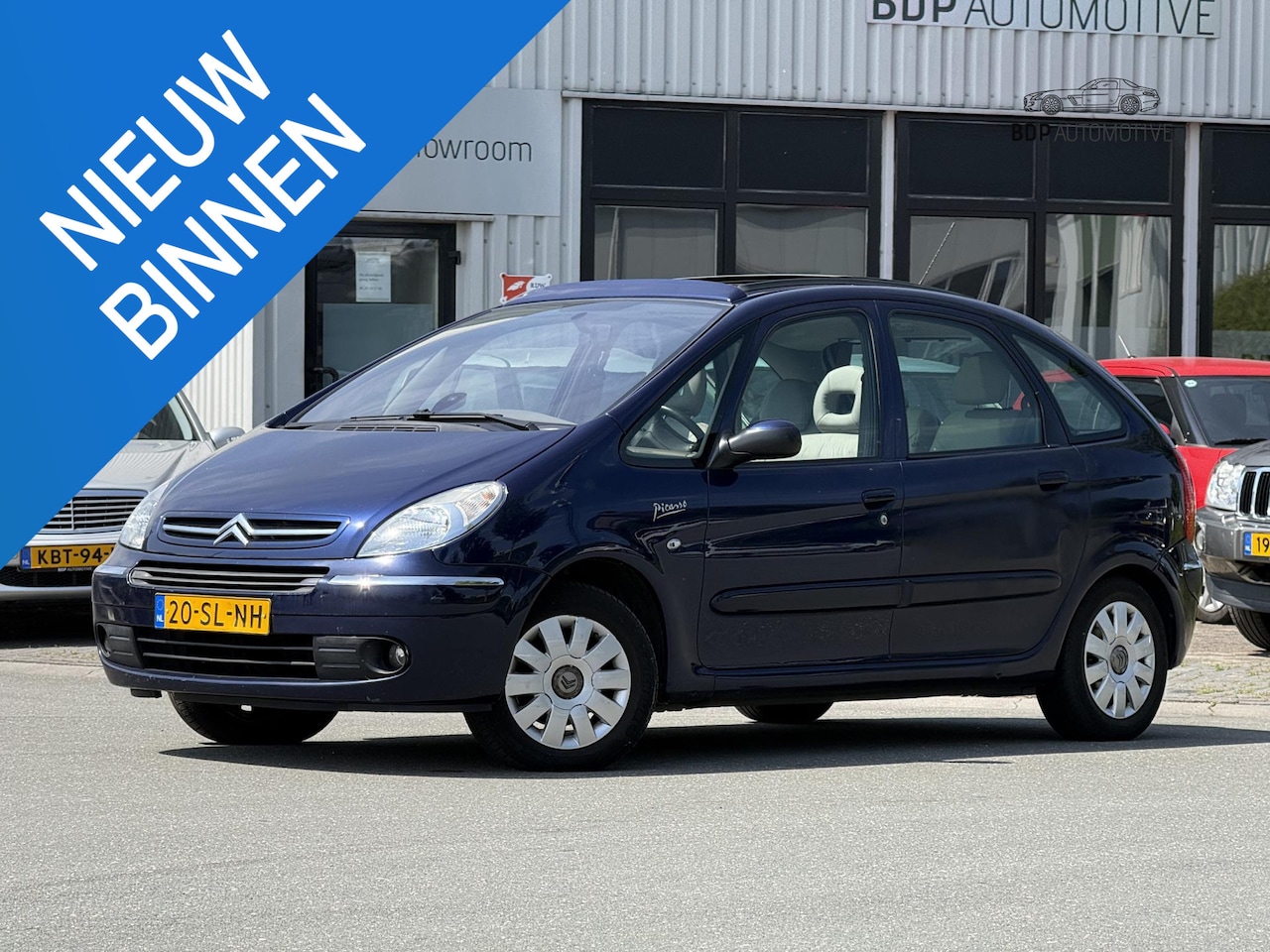 Citroën Xsara Picasso - 2.0i-16V Exclusive Automaat | Pano | Leer - AutoWereld.nl