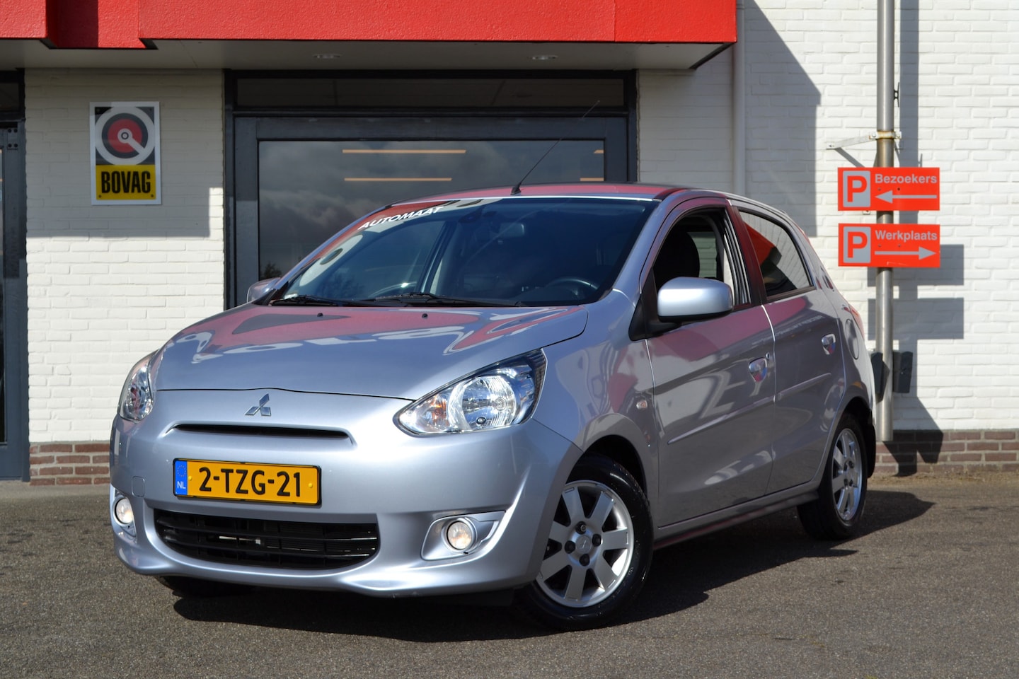 Mitsubishi Space Star - 1.2 Intense 1.2 Intense, Automaat, NL auto, 22.000 km !! Uniek, Clima, Keyless, LM, etc - AutoWereld.nl