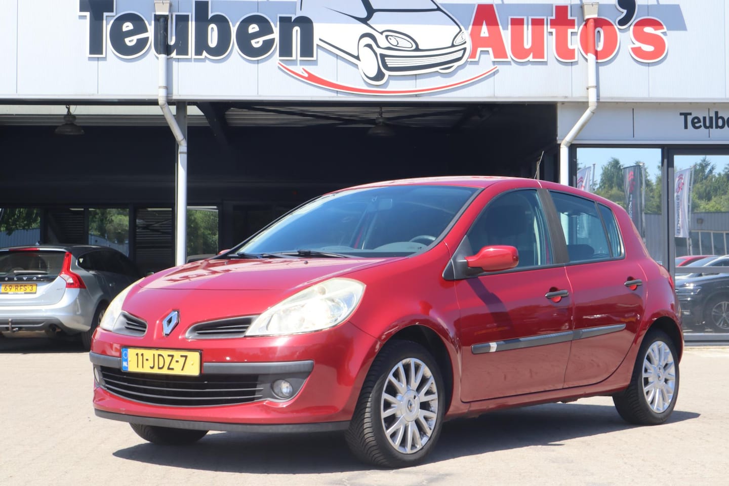 Renault Clio - 1.2 TCE Collection | Airco | Cruise control | Trekhaak | Dealer onderhouden! - AutoWereld.nl