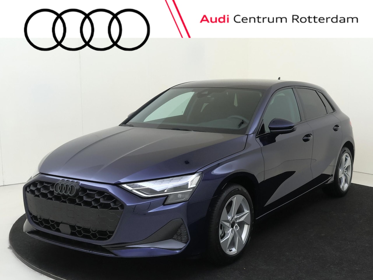 Audi A3 Sportback - 30 TFSI S-tronic Advanced edition | Achteruitrijcamera | Adaptive cruise control | Privacy - AutoWereld.nl