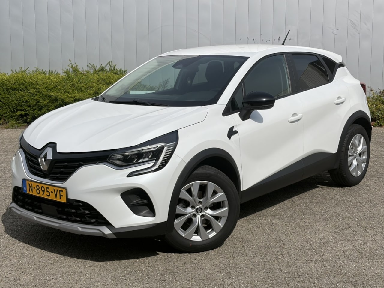 Renault Captur - 1.0 TCe Zen | keyless | navi | cruise | carplay - AutoWereld.nl